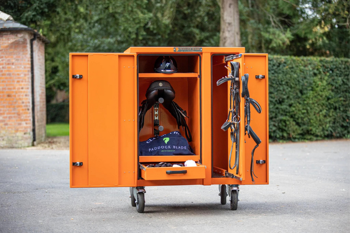 Stay Organised and Efficient with the Paddock Blade Tack Trunk